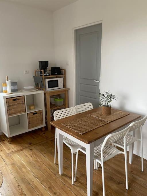 Dans Ferme En Renovation *
