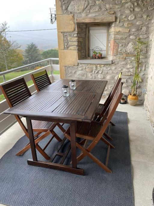 Dans Ferme En Renovation Pouille (Vienne)